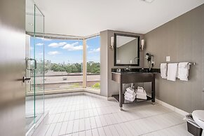 Ramada Plaza by Wyndham Niagara Falls
