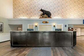 Black Bear Inn, an Ascend Collection Hotel