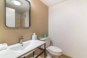 Black Bear Inn, an Ascend Collection Hotel