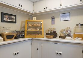 Black Bear Inn, Ascend Hotel Collection