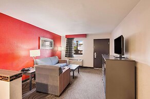 Clarion Inn & Suites Russellville I-40