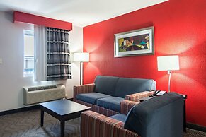 Clarion Inn & Suites Russellville I-40
