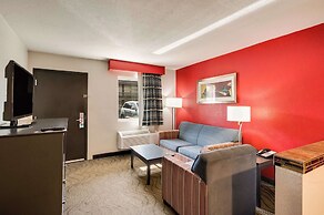 Clarion Inn & Suites Russellville I-40