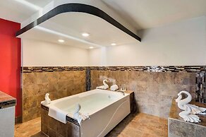 Clarion Inn & Suites Russellville I-40