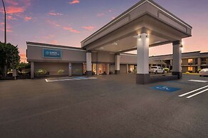 Clarion Inn & Suites Russellville I-40