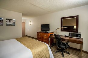 Travelodge by Wyndham Fort Wayne North