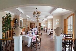 Treffen House Doha - Souq Waqif and next to Msheireb Metro Station