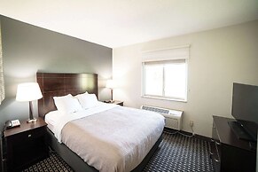 Quality Inn & Suites Watertown near Prairie Lakes Ice Arena