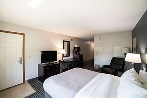 Quality Inn & Suites Watertown near Prairie Lakes Ice Arena