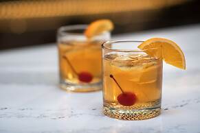 Embassy Suites by Hilton Austin Central