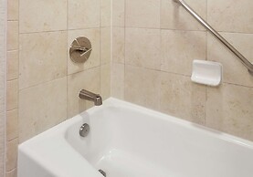 Embassy Suites by Hilton Austin Central