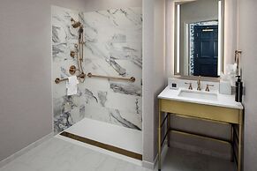 The William Fell Baltimore, Tapestry Collection by Hilton