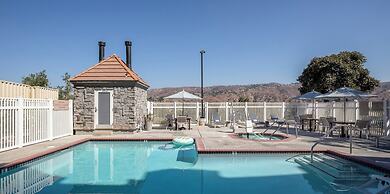 Ayres Suites Yorba Linda