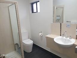 Comfort Inn May Park