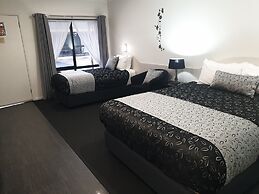 Comfort Inn May Park