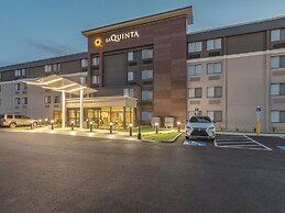 La Quinta Inn & Suites by Wyndham Salem NH