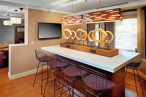 Courtyard by Marriott State College