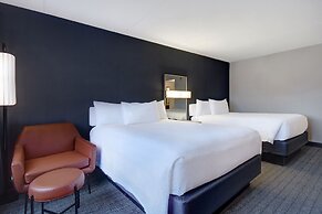 Courtyard by Marriott State College