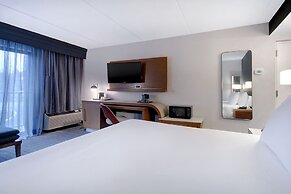 Courtyard by Marriott State College