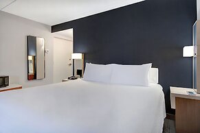 Courtyard by Marriott State College