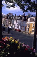 DoubleTree by Hilton St. John's Harbourview