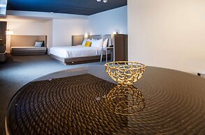 DoubleTree by Hilton St. John's Harbourview