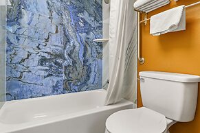 Quality Inn & Suites Corinth West
