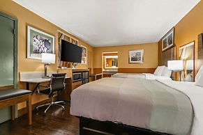 Quality Inn & Suites Corinth West