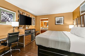 Quality Inn & Suites Corinth West