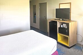 Days Inn by Wyndham North Sioux City