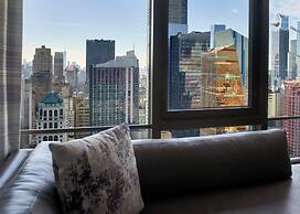 New York Marriott Marquis