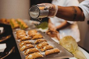 New York Marriott Marquis