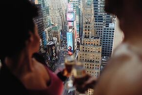 New York Marriott Marquis