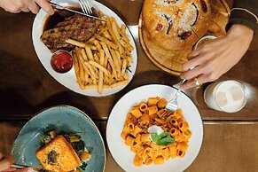 New York Marriott Marquis