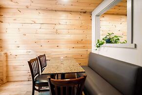 Best Western Merry Manor Inn