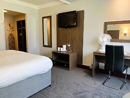 Best Western Plough & Harrow Hotel