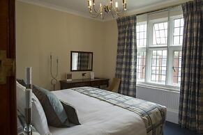 Best Western Plough & Harrow Hotel