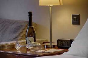 Best Western Plough & Harrow Hotel