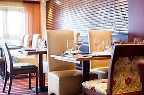 Lea Marston Hotel