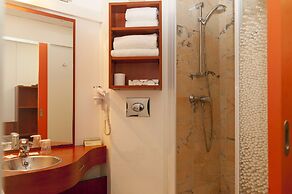 Brit Hotel Agen - L'Aquitaine