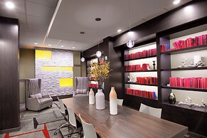 Fairfield Inn & Suites by Marriott Charlotte Uptown