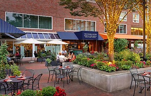 The Charles Hotel