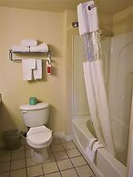 Ramada by Wyndham Anchorage