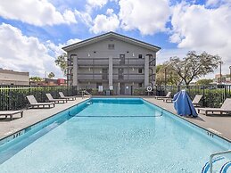 La Quinta Inn by Wyndham Miami Airport North