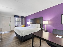 La Quinta Inn by Wyndham Miami Airport North