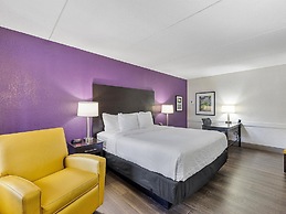 La Quinta Inn by Wyndham Miami Airport North