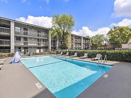 La Quinta Inn by Wyndham Miami Airport North