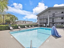 La Quinta Inn by Wyndham Miami Airport North