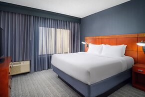 Courtyard by Marriott Columbus Worthington