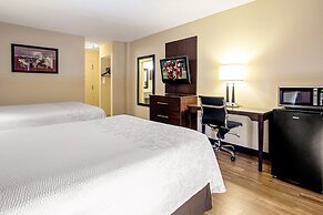 Red Roof Inn PLUS+ Wichita East